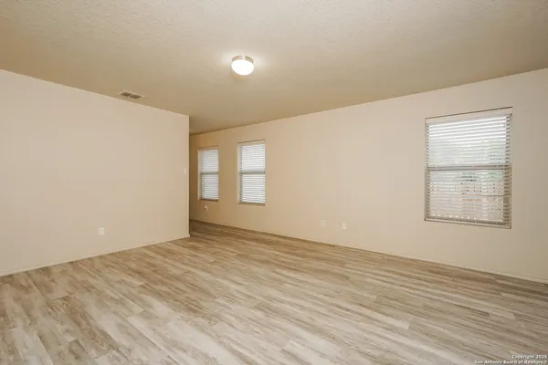 $1,760 | 2911 Aspen Meadow, San Antonio, TX 78238