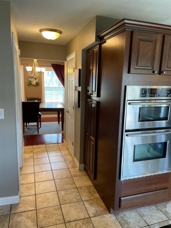 5942 Candover Road Loves Park, IL 61111 - Photo 9 of 25 Gallery Image 9