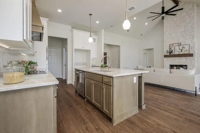 $575,000 | 2364 County Road 1112, Farmersville, TX 75442