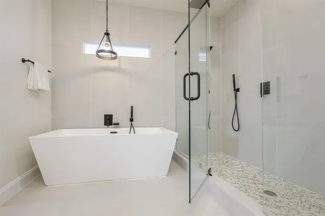 $575,000 | 2364 County Road 1112, Farmersville, TX 75442