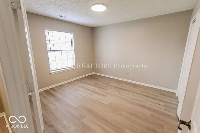 $329,000 | 14610 Village Park E Drive, Carmel, IN 46033