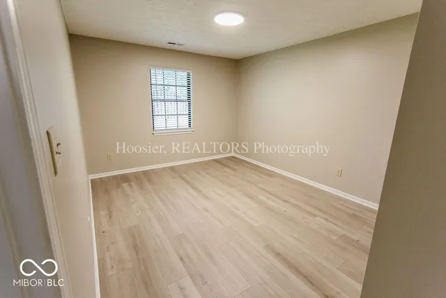 $329,000 | 14610 Village Park E Drive, Carmel, IN 46033