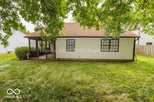 $329,000 | 14610 Village Park E Drive, Carmel, IN 46033