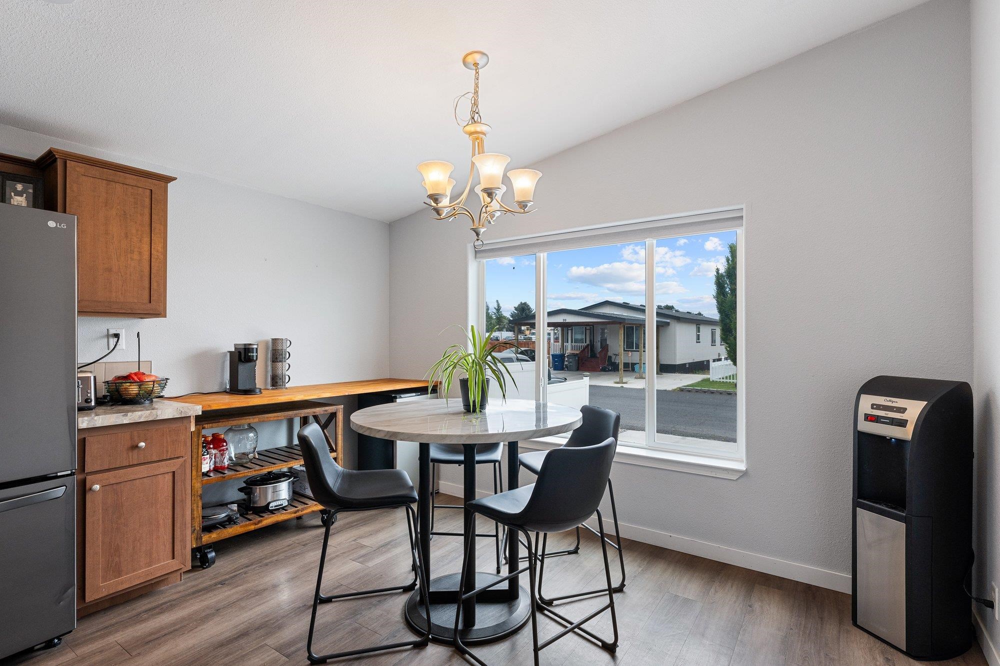10510 West Richland Road, Unit 105 Cheney, WA 99004 - Photo 3 of 26