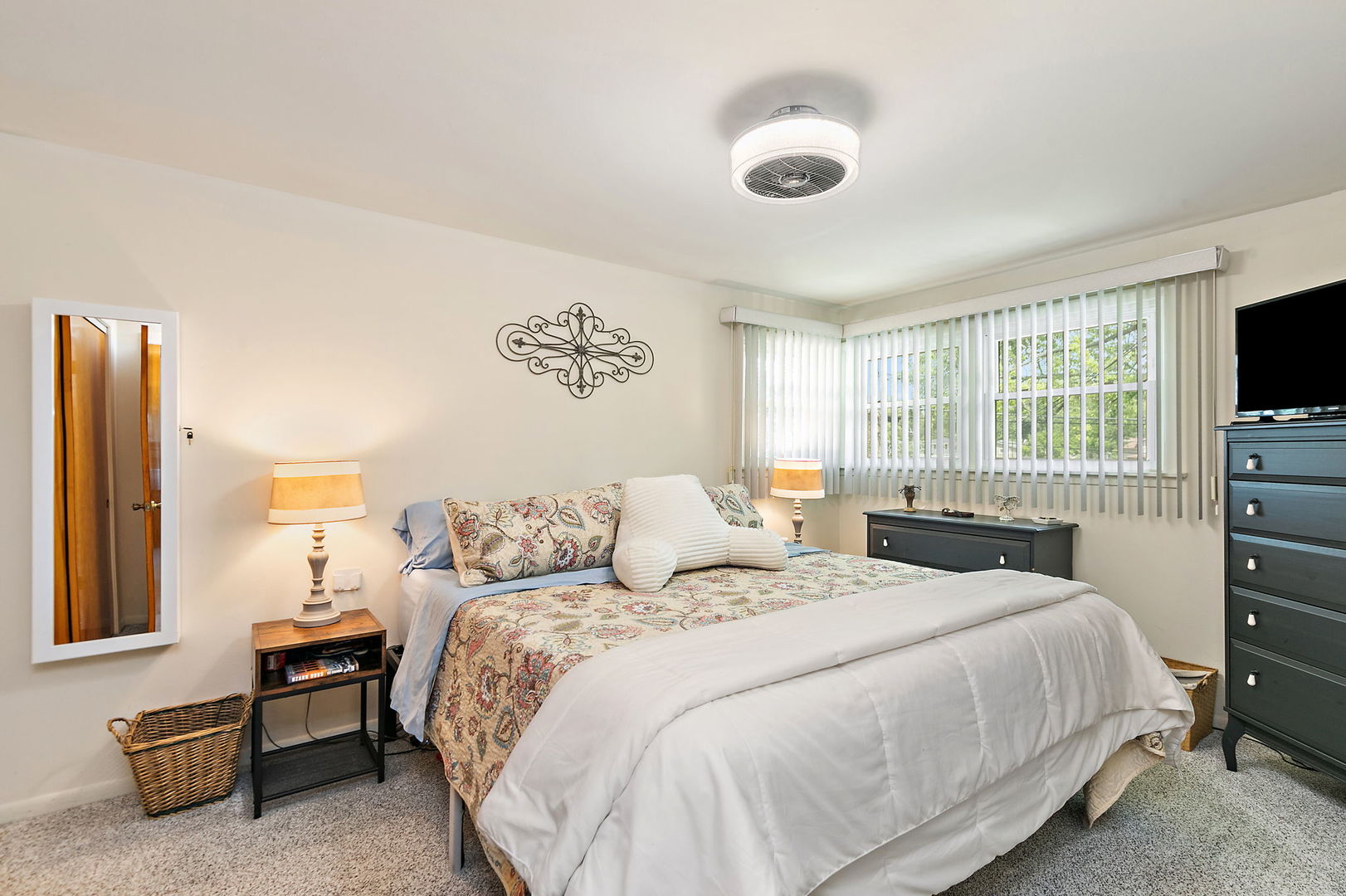 222 Dulles Road Des Plaines, IL 60016 - Photo 13 of 30 Gallery Image 13