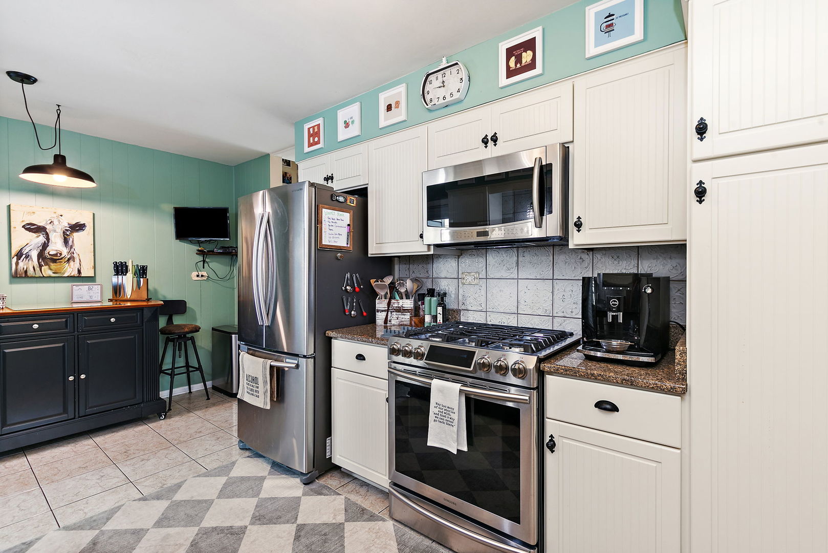 222 Dulles Road Des Plaines, IL 60016 - Photo 3 of 30 Gallery Image 3