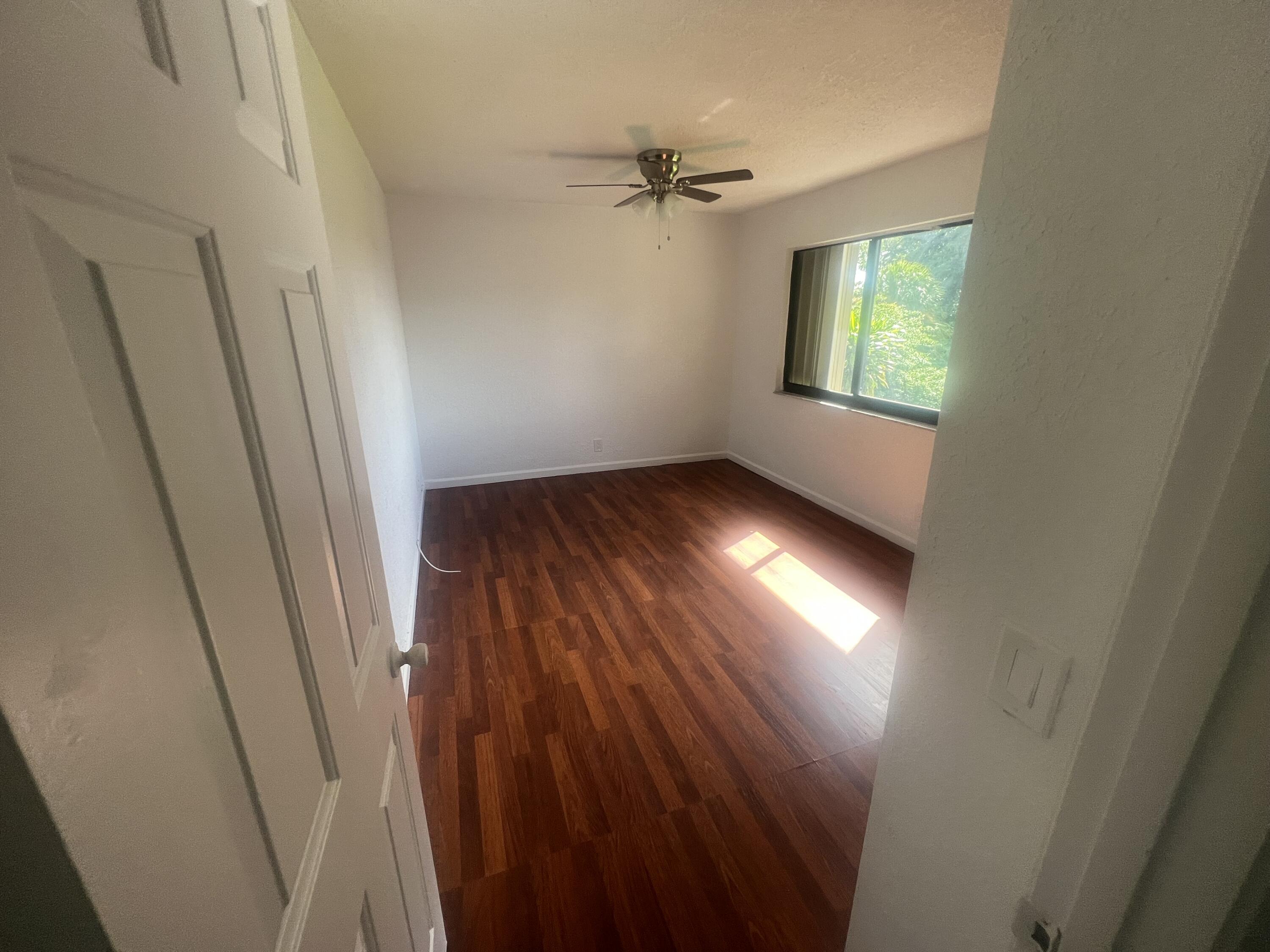 2956 Kirk Road Lake Worth, FL 33461 - Photo 6 of 8 IMG-7371