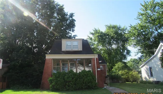 $99,900 | 1210 North Church Street, Belleville, IL 62221