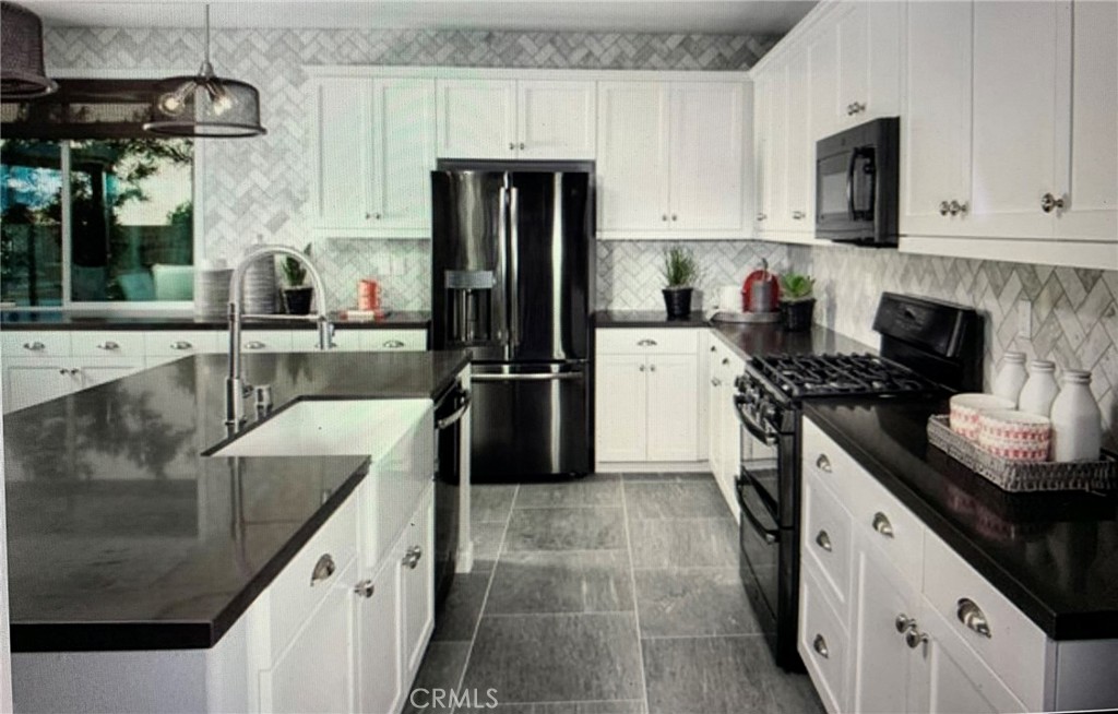 30835 Nature Road Murrieta, CA 92563 - Photo 12 of 38