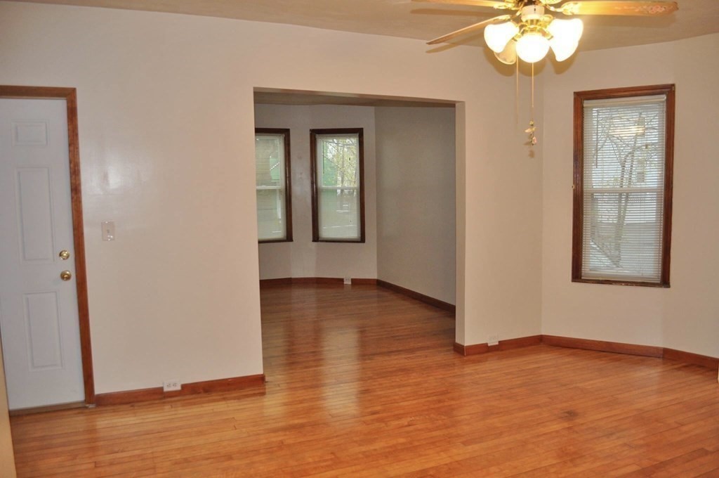 68 Windsor Street Worcester, MA 01605 - Photo 18 of 29 Gallery Image 18