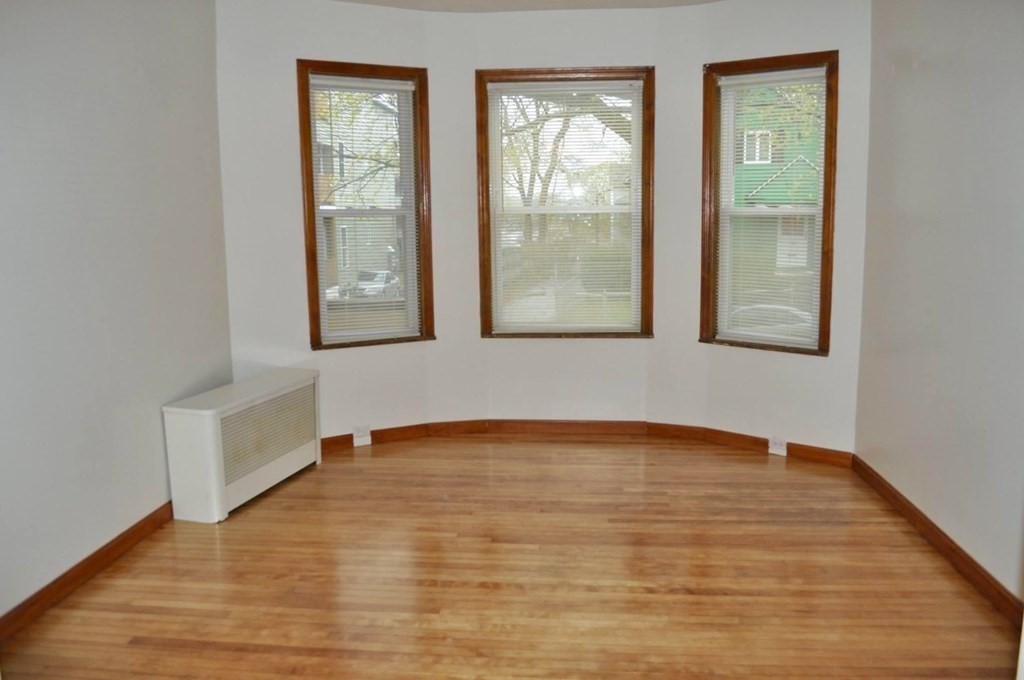 68 Windsor Street Worcester, MA 01605 - Photo 19 of 29 Gallery Image 19
