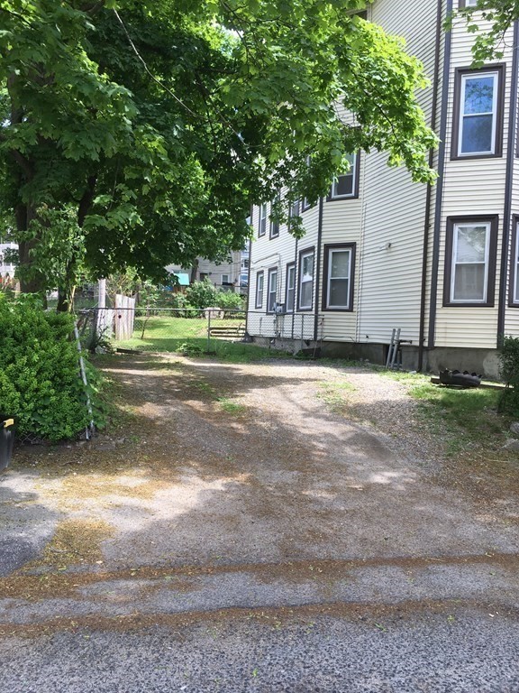 68 Windsor Street Worcester, MA 01605 - Photo 26 of 29 Gallery Image 26
