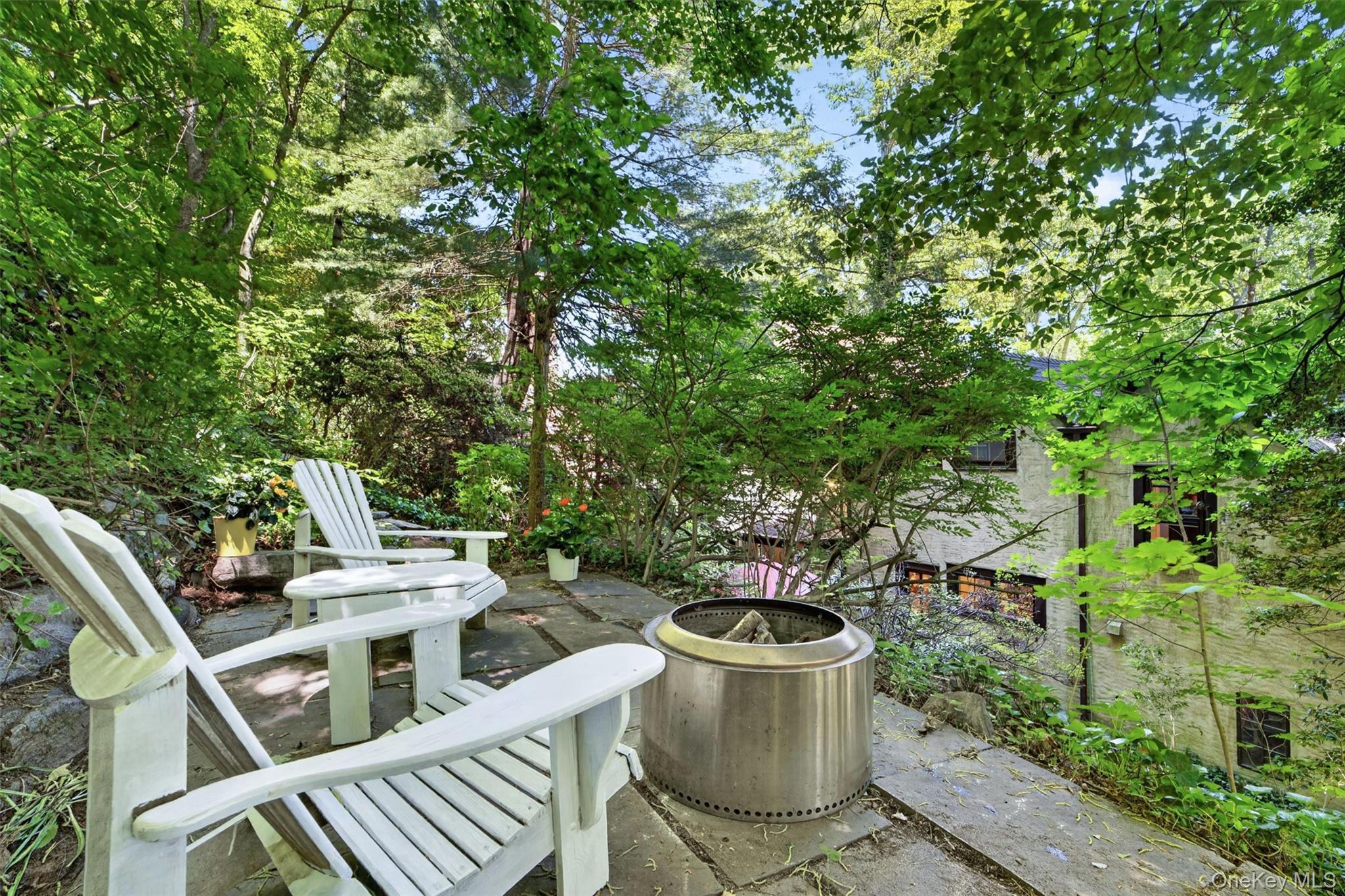 77 Edgemont Road Scarsdale, NY 10583 - Photo 36 of 43