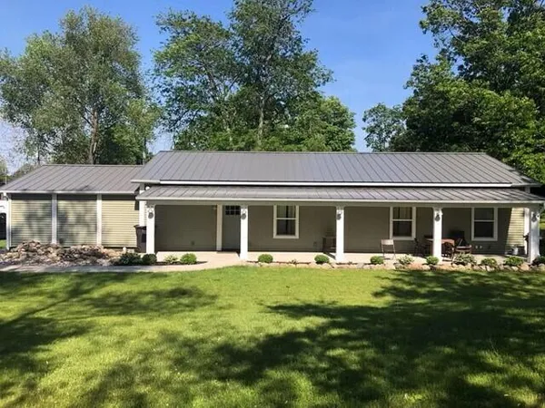 $285,000 | 30 East Montgomery Street, Hillsdale, MI 49242
