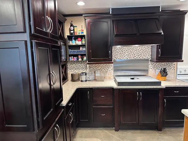 $285,000 | 30 East Montgomery Street, Hillsdale, MI 49242