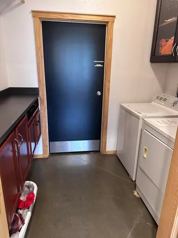 $285,000 | 30 East Montgomery Street, Hillsdale, MI 49242