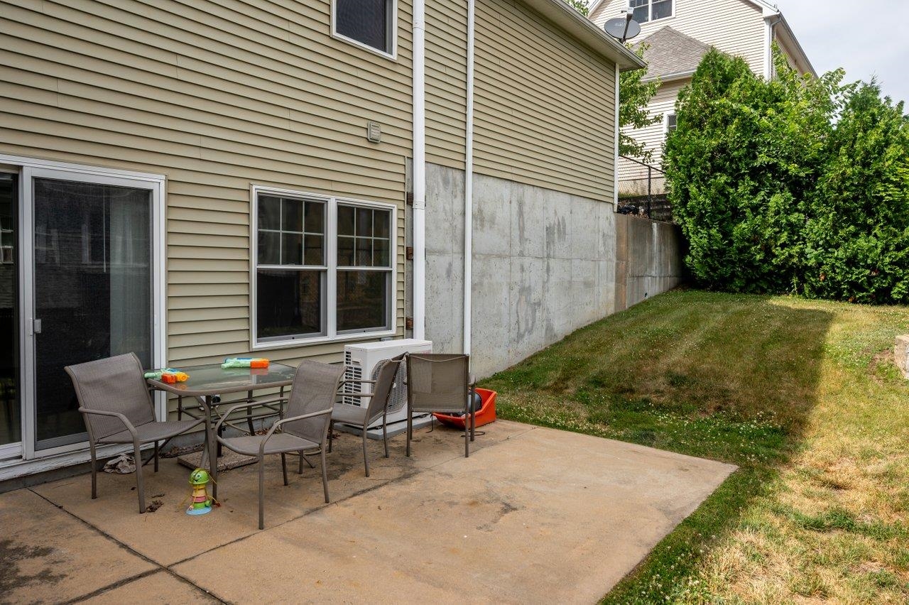12 Gagne Street, Unit 7 Rochester, NH 03867 - Photo 27 of 31
