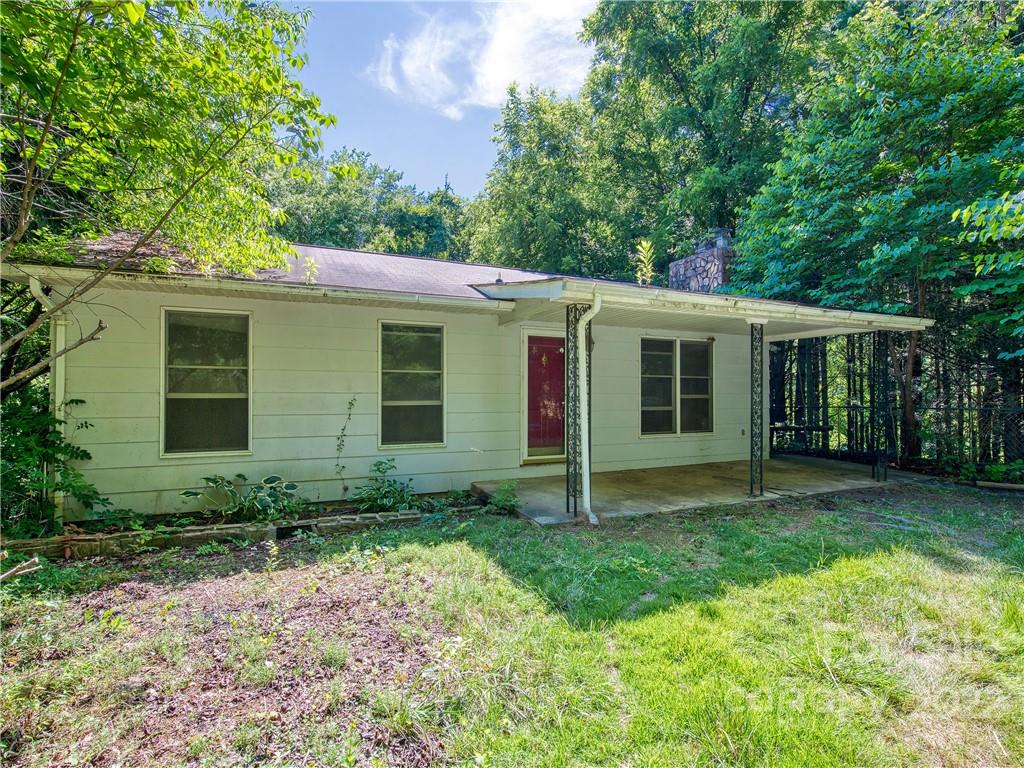 495 Franklin Grove Road Bryson City, NC 28713 - Photo 1 of 19 Gallery Image 1