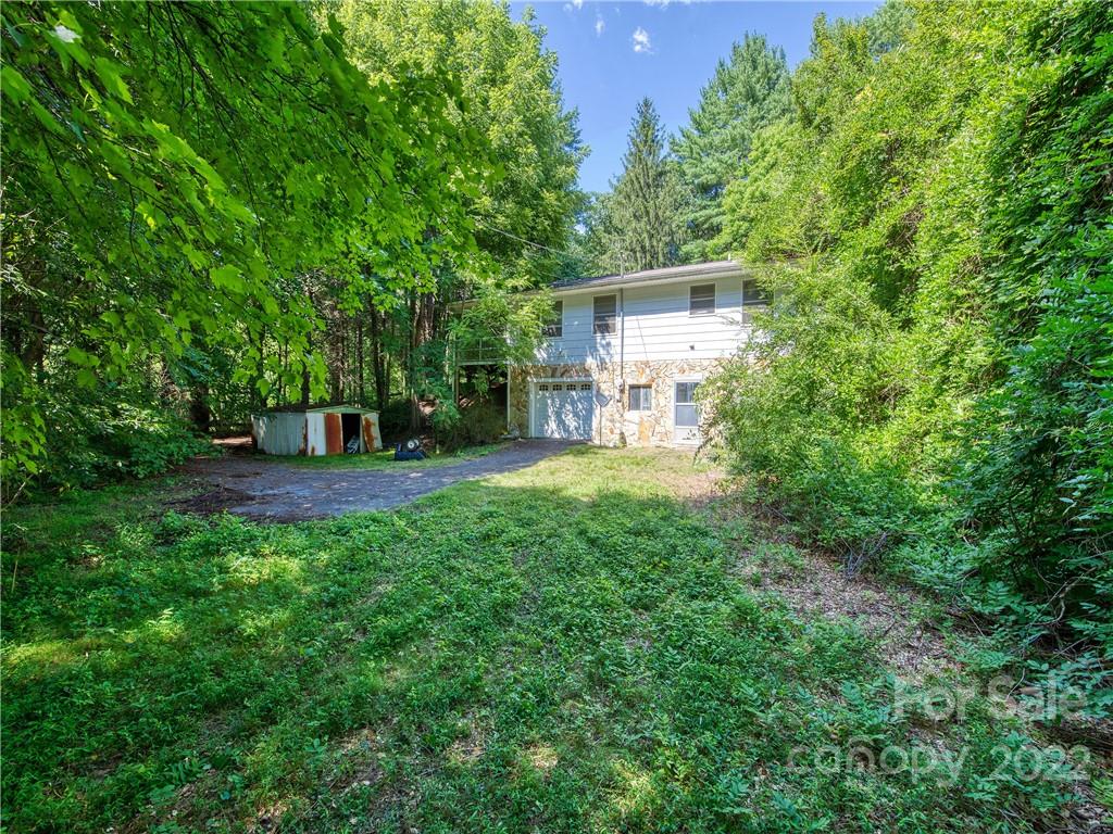 495 Franklin Grove Road Bryson City, NC 28713 - Photo 4 of 19 Gallery Image 4