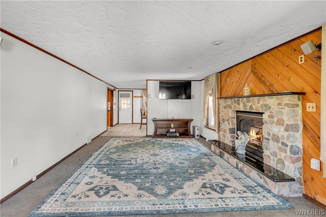 4554 Meyer Road Pendleton, NY 14120 - Photo 3 of 45 Gallery Image 3