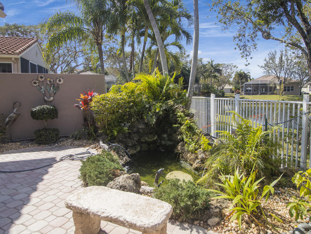 6507 Pavone Street Lake Worth, FL 33467 - Photo 11 of 40 Back