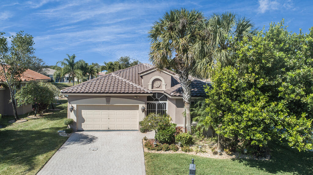 6507 Pavone Street Lake Worth, FL 33467 - Photo 5 of 40 Front