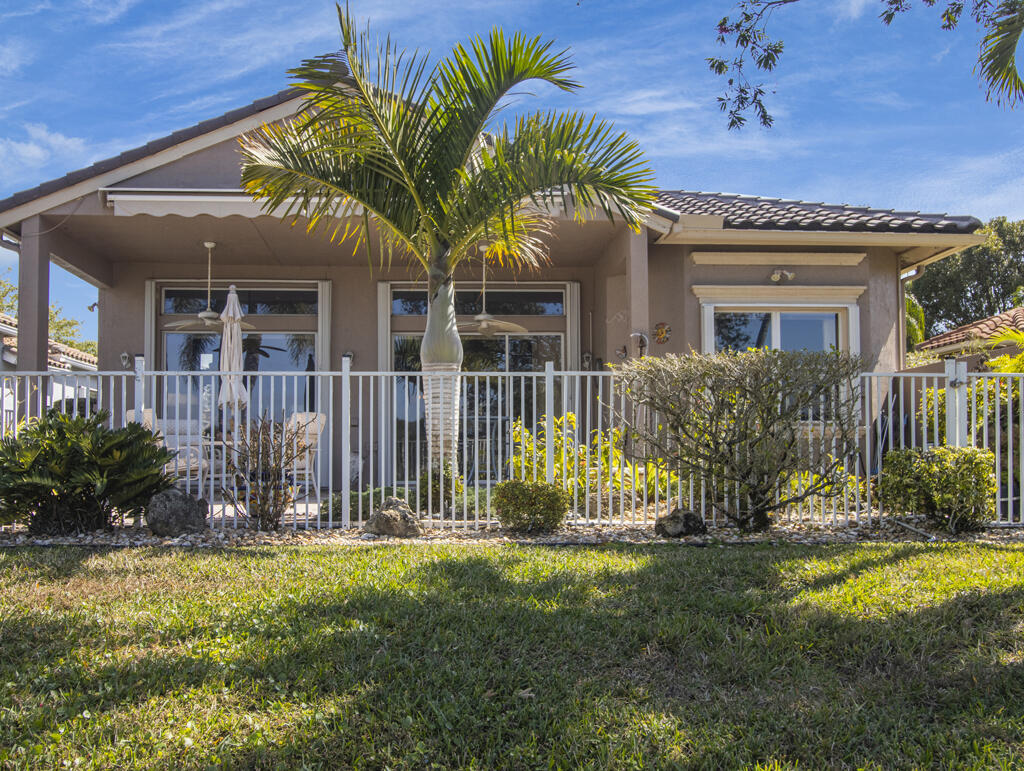 6507 Pavone Street Lake Worth, FL 33467 - Photo 9 of 40 Back