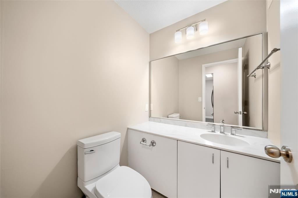 200 Old Palisade Road, Unit 4A Fort Lee, NJ 07624 - Photo 10 of 17