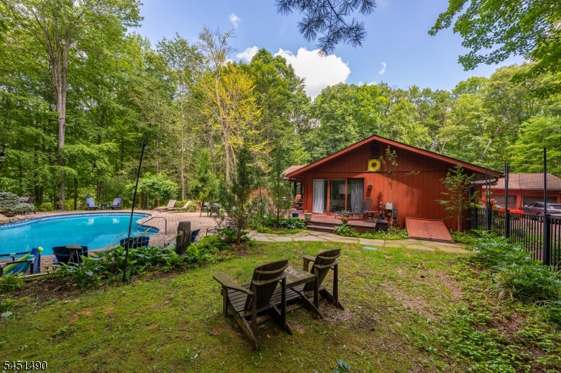 111 Ballantine Road Andover, NJ 07821 - Photo 43 of 48 Gallery Image 43