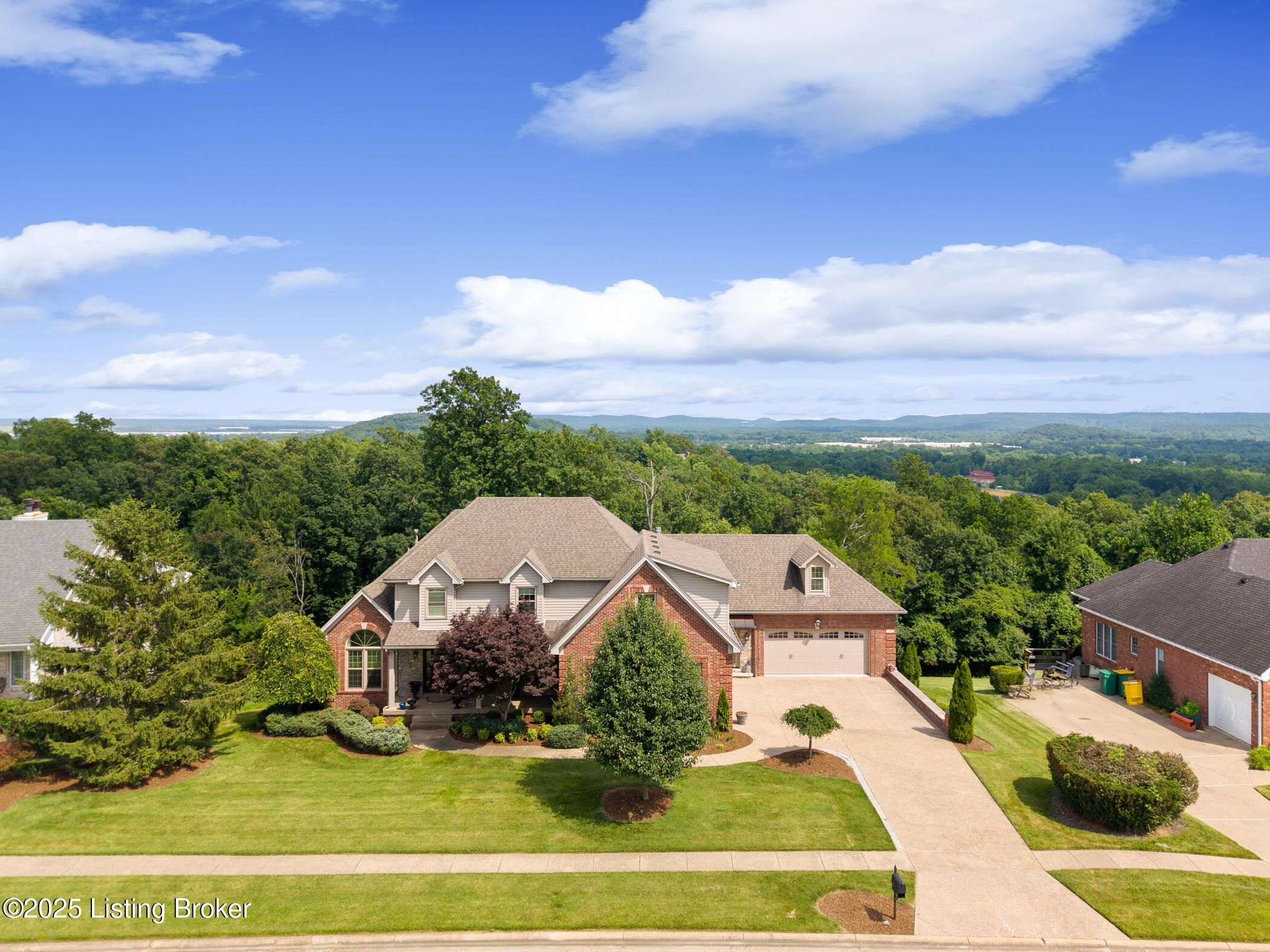 1908 Grand Ridge Road Louisville, KY 40214 - Photo 95 of 113 Drone