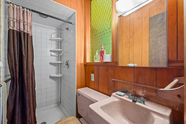 $1,400,000 | 2362 Browntown Road, Buchanan, MI 49107