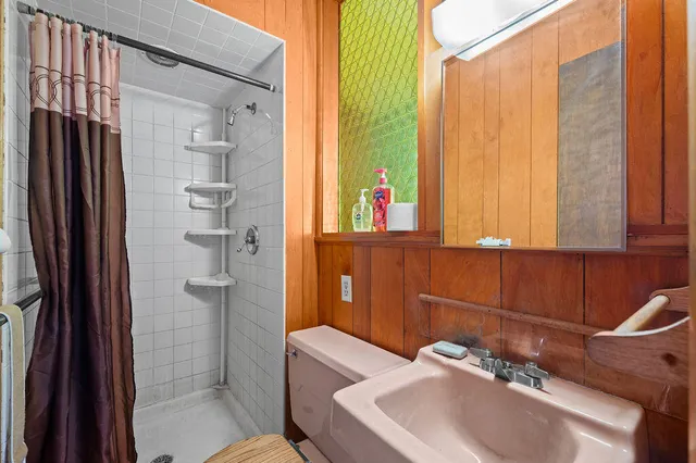 $1,600,000 | 2362 Browntown Road, Buchanan, MI 49107