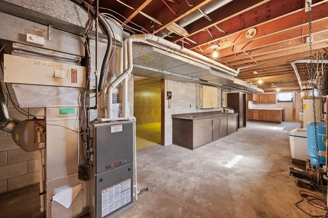 $1,600,000 | 2362 Browntown Road, Buchanan, MI 49107