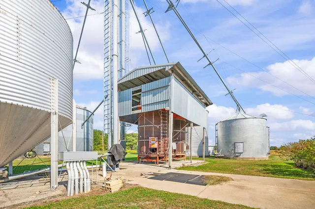 $1,600,000 | 2362 Browntown Road, Buchanan, MI 49107