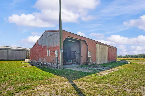 $1,400,000 | 2362 Browntown Road, Buchanan, MI 49107