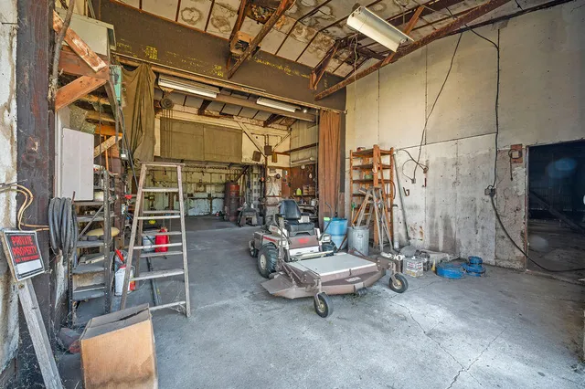 $1,600,000 | 2362 Browntown Road, Buchanan, MI 49107