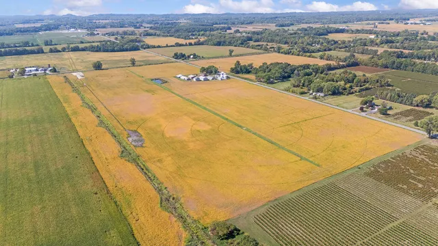 $1,600,000 | 2362 Browntown Road, Buchanan, MI 49107