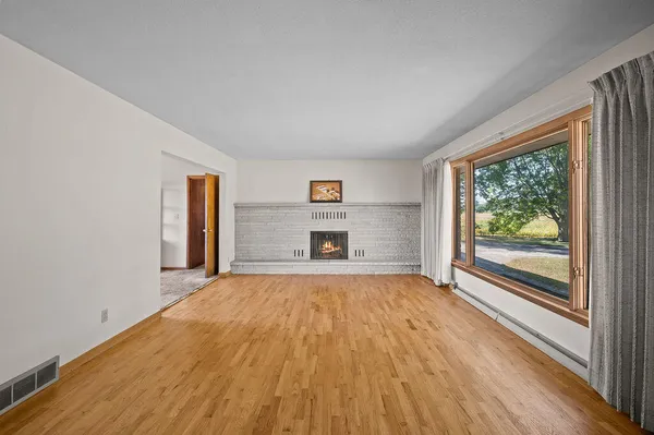 $1,400,000 | 2362 Browntown Road, Buchanan, MI 49107