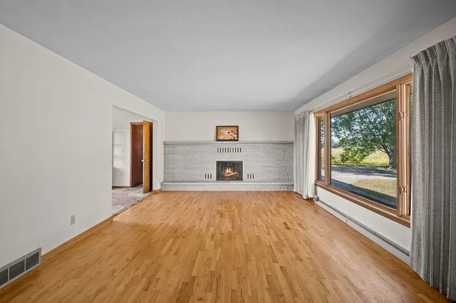 $1,600,000 | 2362 Browntown Road, Buchanan, MI 49107