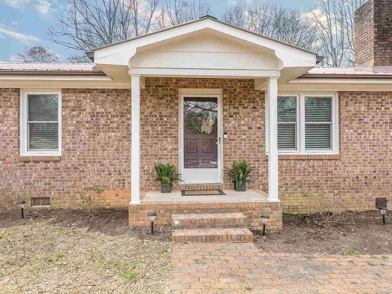 127 Holston Valley Lane Inman, SC 29349 - Photo 2 of 25