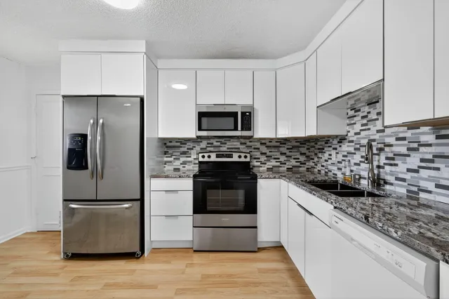 $356,500 | 5668 Waltham Way, Lake Worth, FL 33463