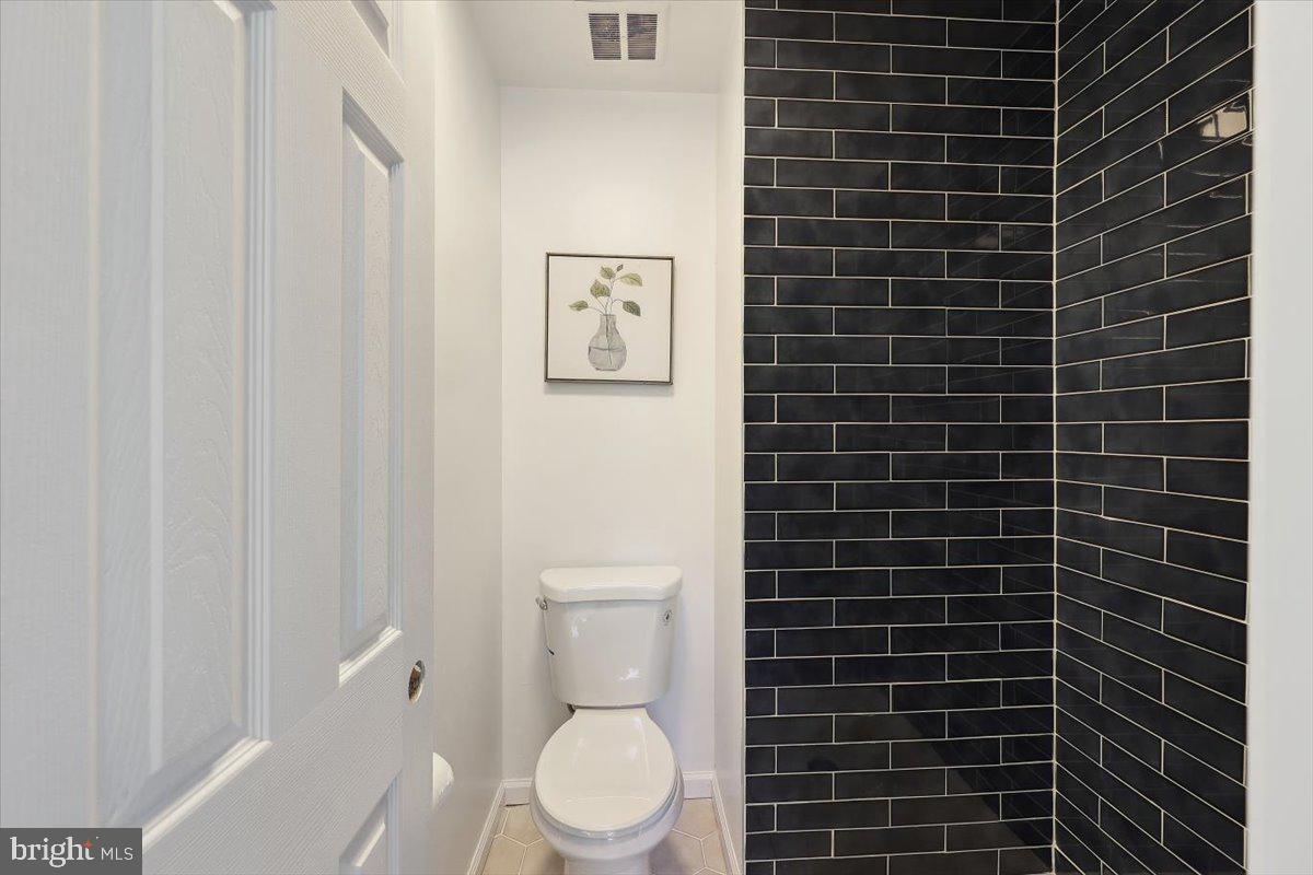 7833 Miller Fall Road Derwood, MD 20855 - Photo 12 of 32 Gallery Image 12