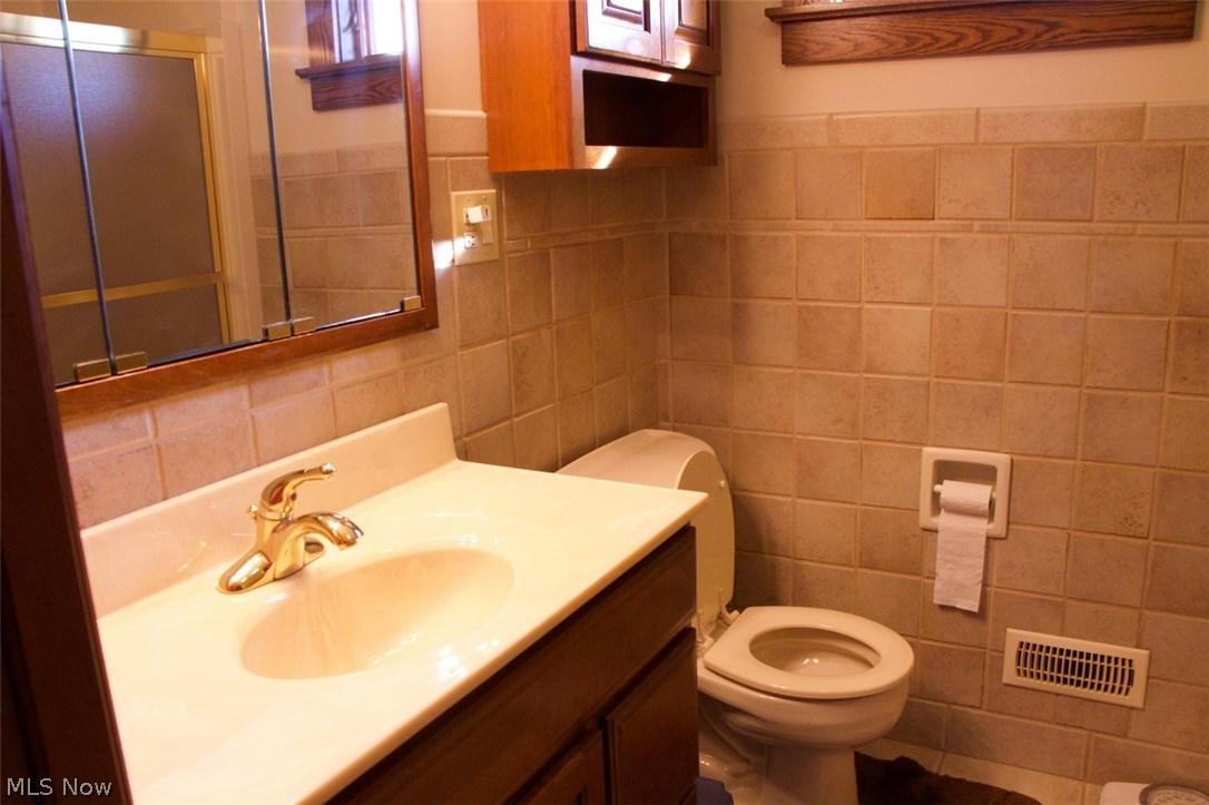 232 Warren Road Newton Falls, OH 44444 - Photo 23 of 35 Gallery Image 23