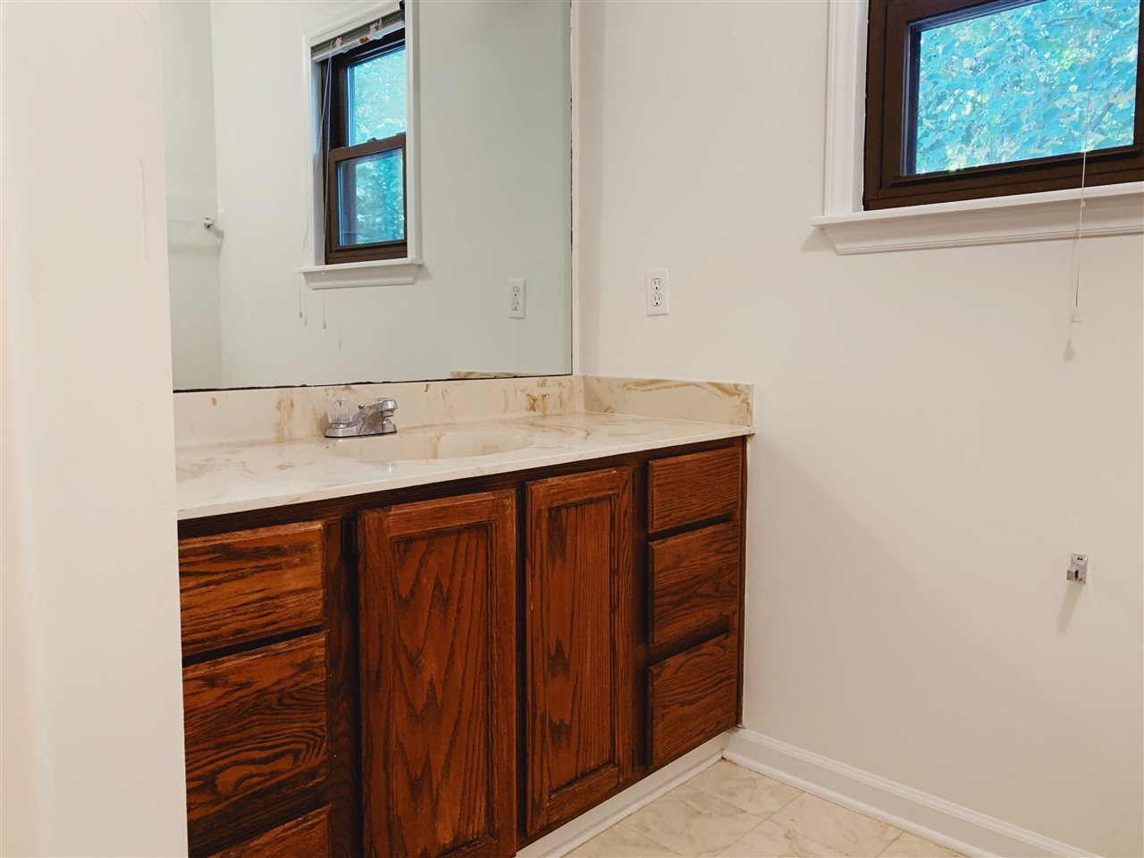 5419 Scenic View Lane Raleigh, NC 27612 - Photo 7 of 13 Photo 7