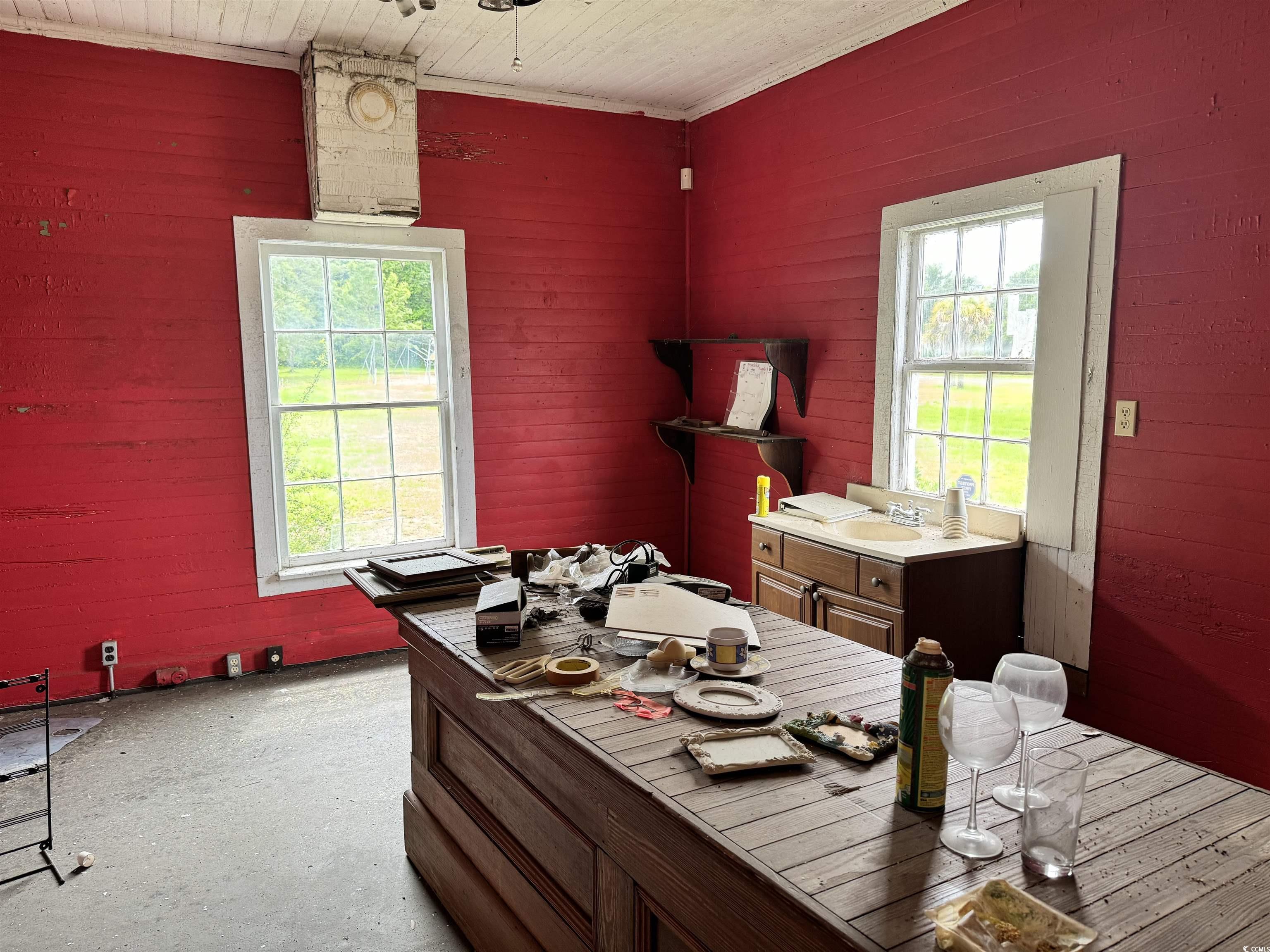 201 South Nichols Street Nichols, SC 29581 - Photo 13 of 37