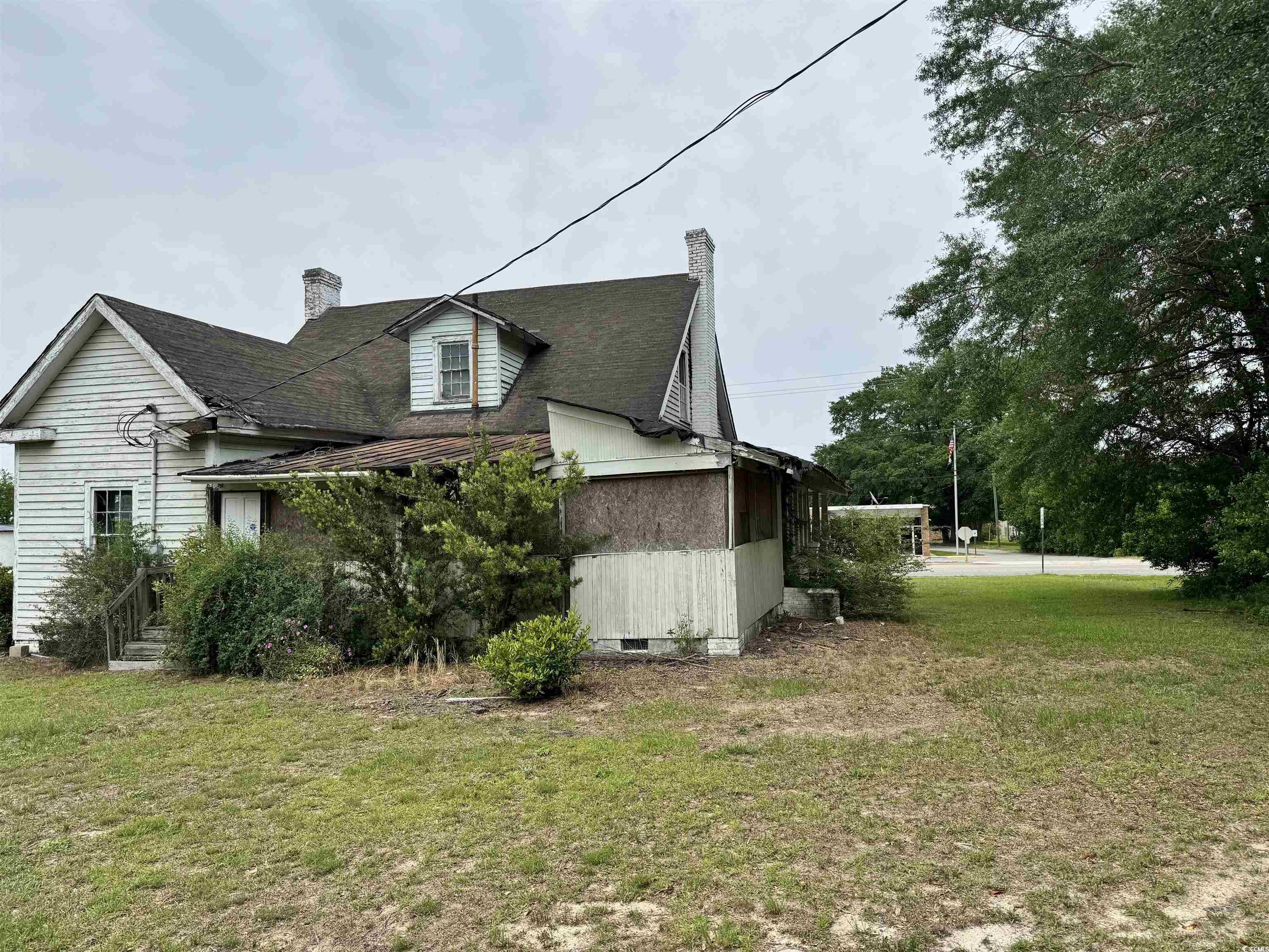 201 South Nichols Street Nichols, SC 29581 - Photo 23 of 37