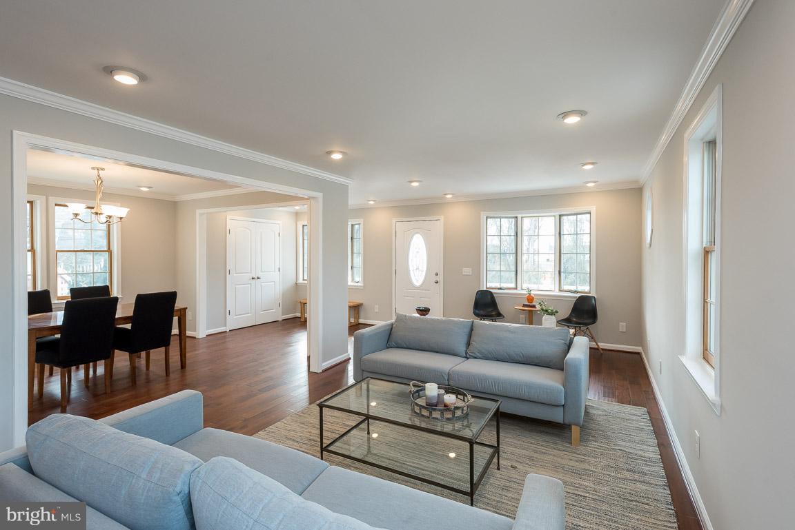 417 Riverside Drive Baltimore, MD 21221 - Photo 13 of 48 Gallery Image 13