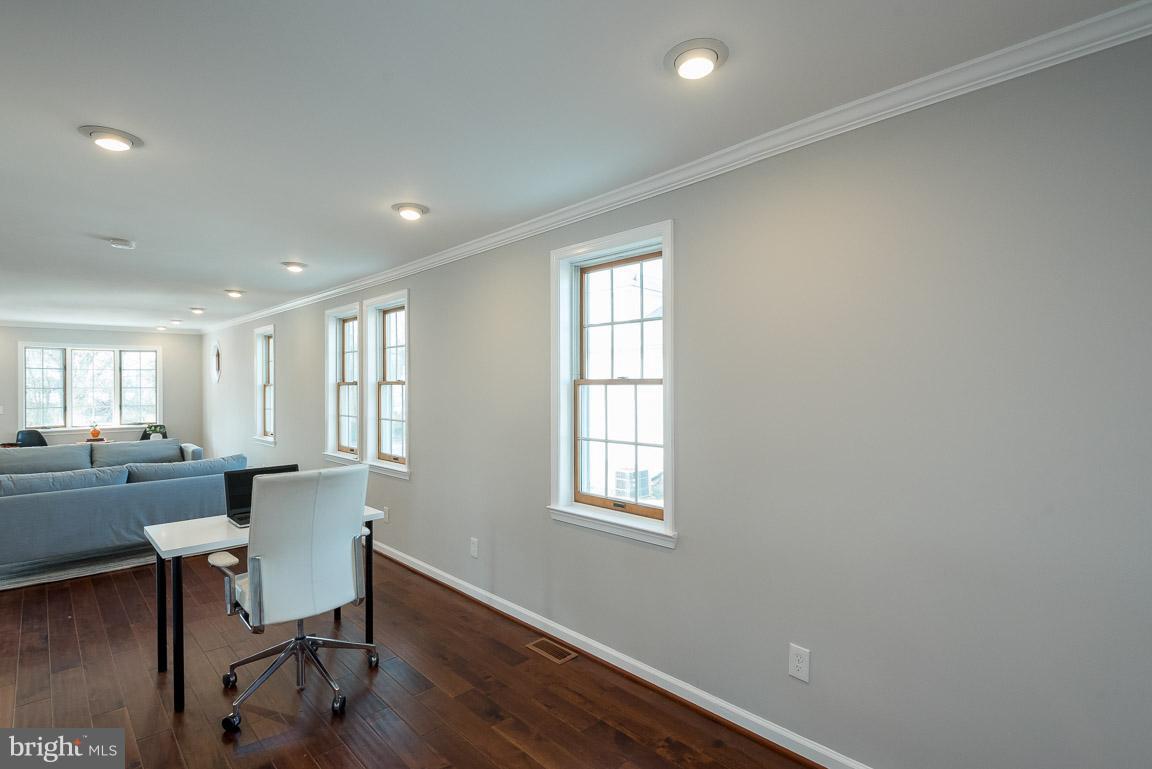 417 Riverside Drive Baltimore, MD 21221 - Photo 20 of 48 Gallery Image 20