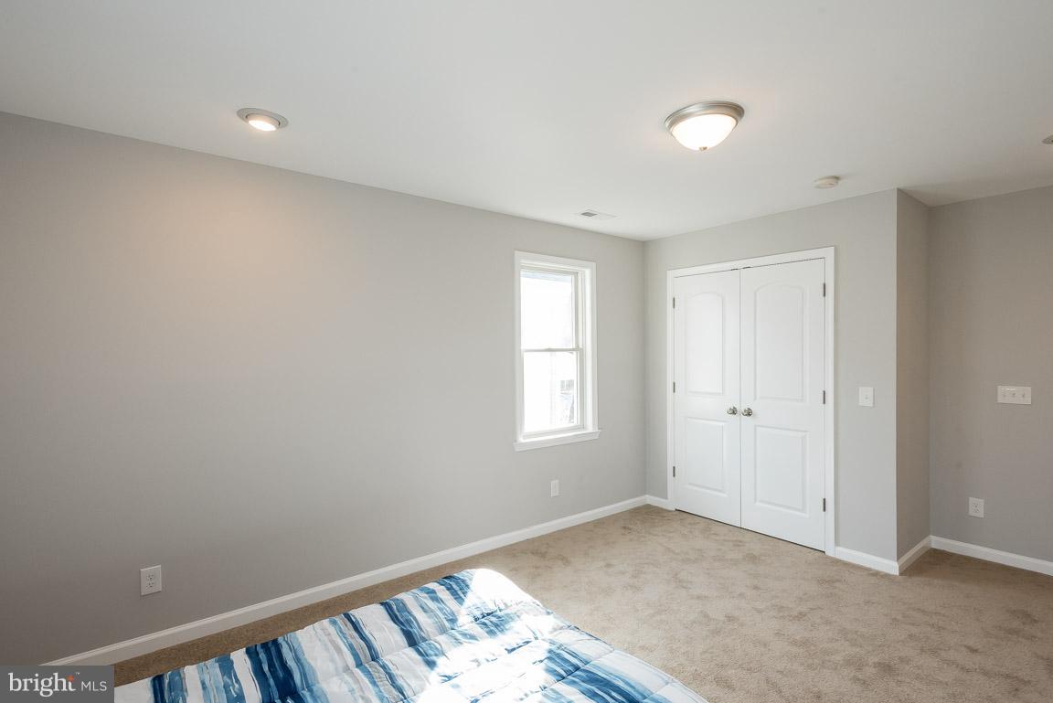 417 Riverside Drive Baltimore, MD 21221 - Photo 35 of 48 Gallery Image 35