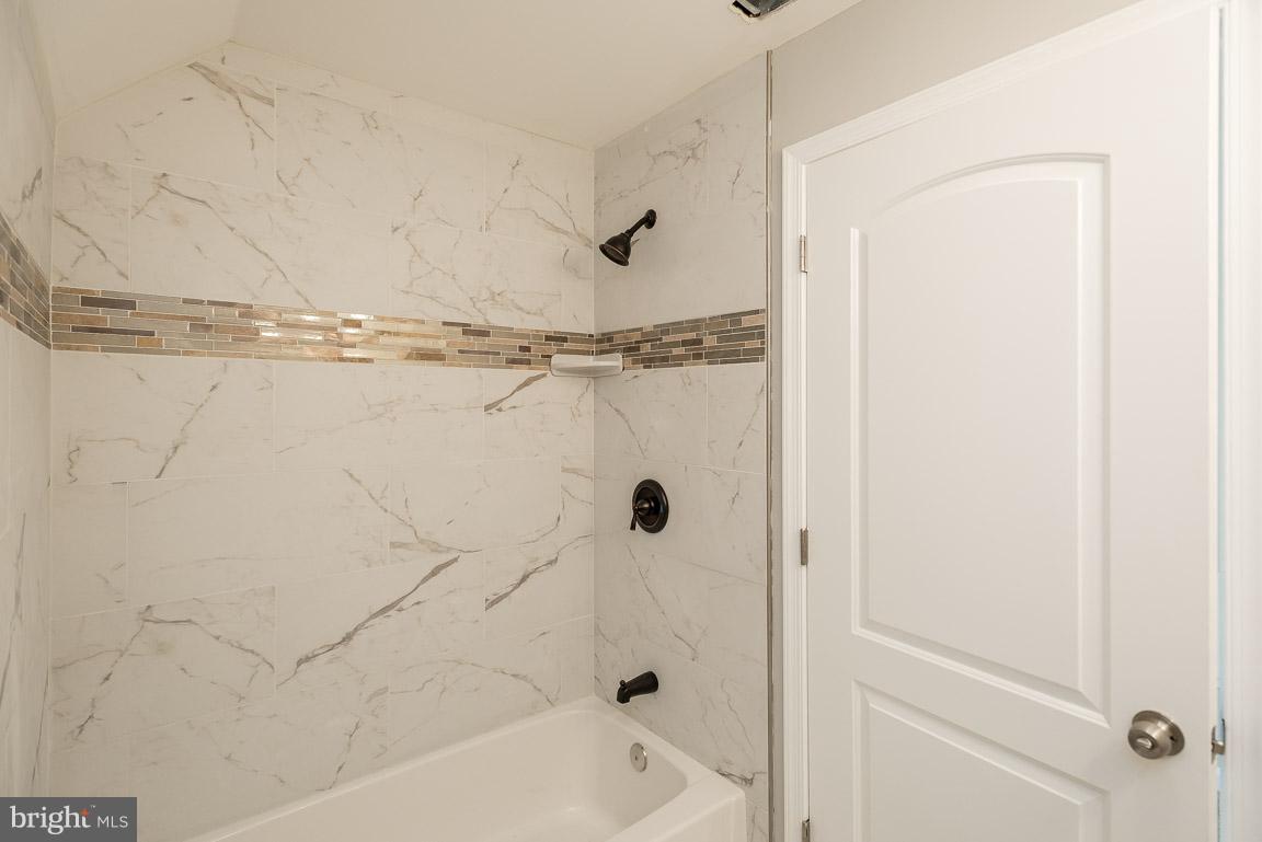 417 Riverside Drive Baltimore, MD 21221 - Photo 46 of 48 Gallery Image 46